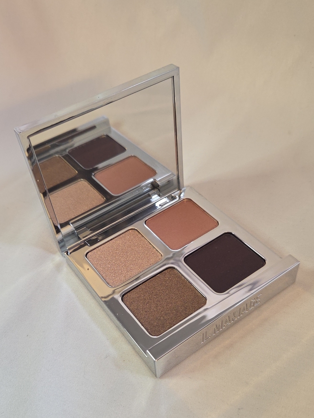 IL MAKIAGE Eyeshadow Quad — Champagne, Taupe, Rosewood, Deep Espresso